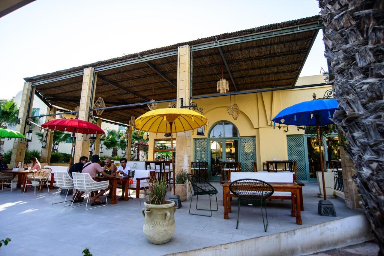 Suites Hotel Les Charmilles & Spa La Marsa Exterior photo