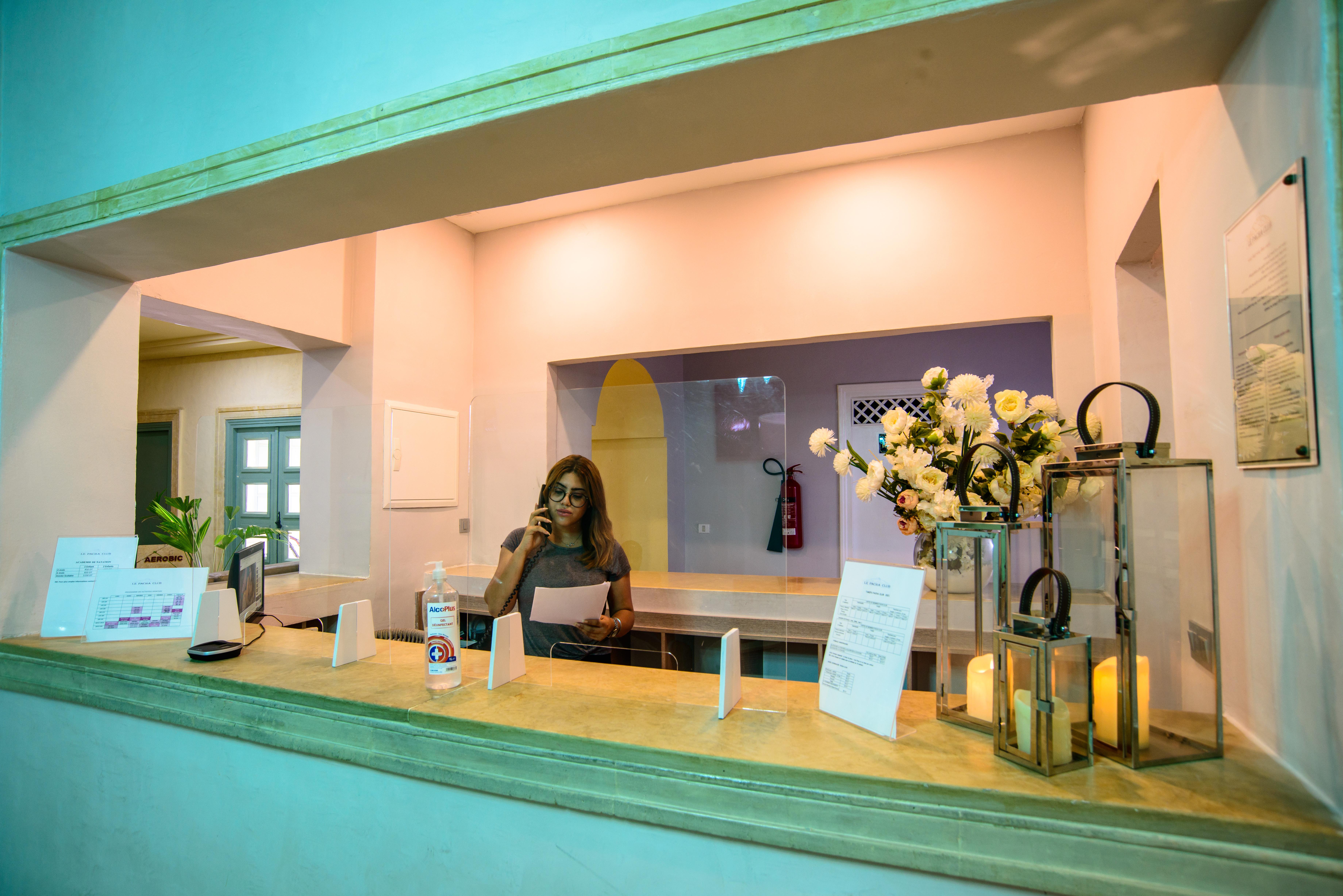 Suites Hotel Les Charmilles & Spa La Marsa Exterior photo